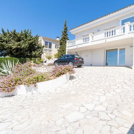 Panorama By Interhome * Palau Saverdera